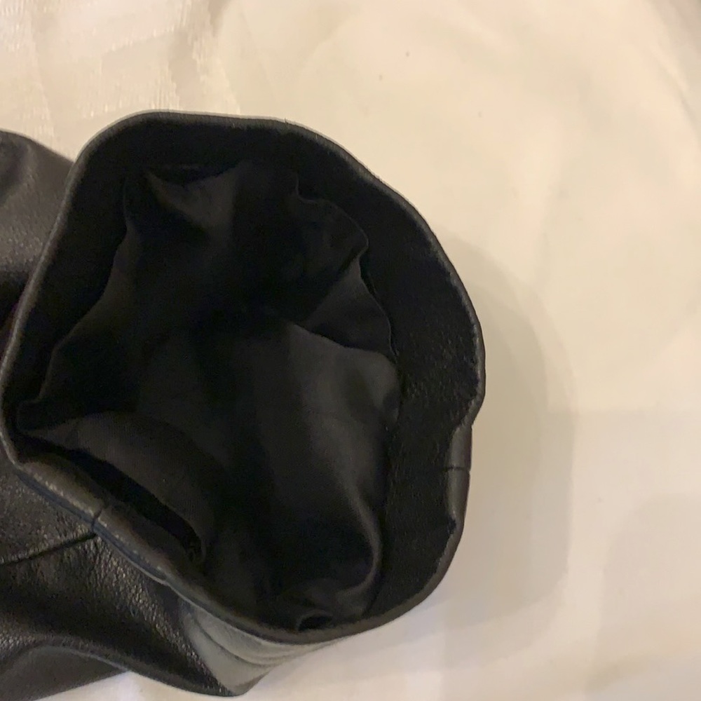 Cache Leather Jacket - Picture 6 of 16